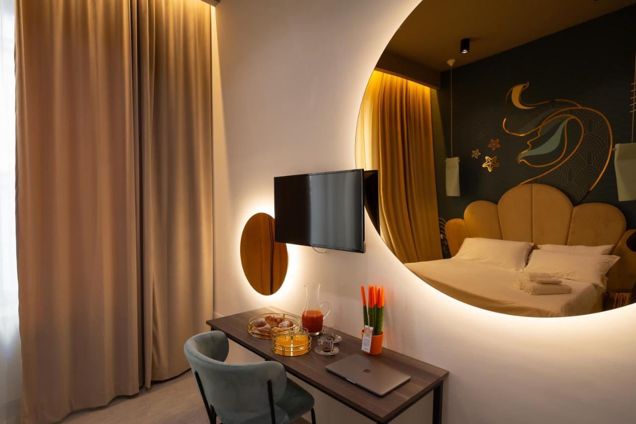 Piezz' E Sole Otel Napoli Dış mekan fotoğraf